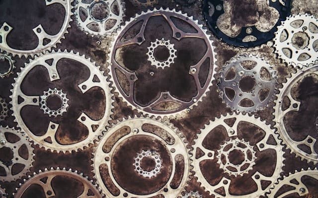 Kubeflow: Orquestrando Sistemas de Machine Learning Escaláveis e Eficientes