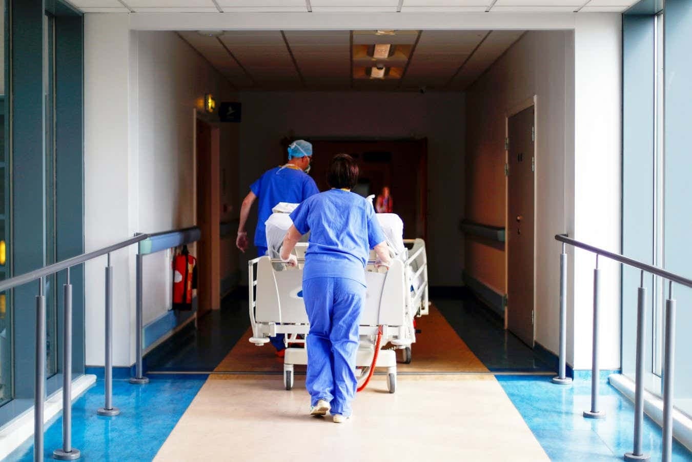IA e Registros Médicos do NHS: Avanços e Controvérsias Éticas