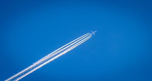 Azul Linhas Aéreas: Promoções de Passagens e Novas Rotas